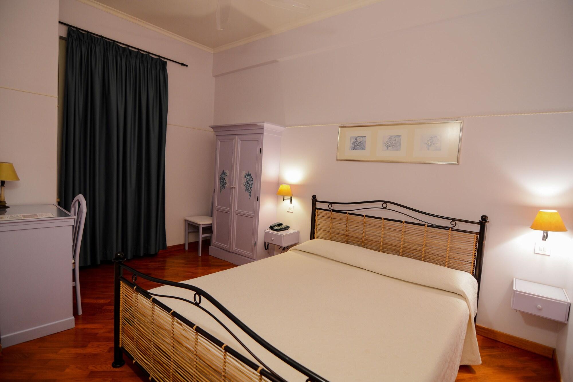 Lilium Boutique Hotel โรม ภายนอก รูปภาพ