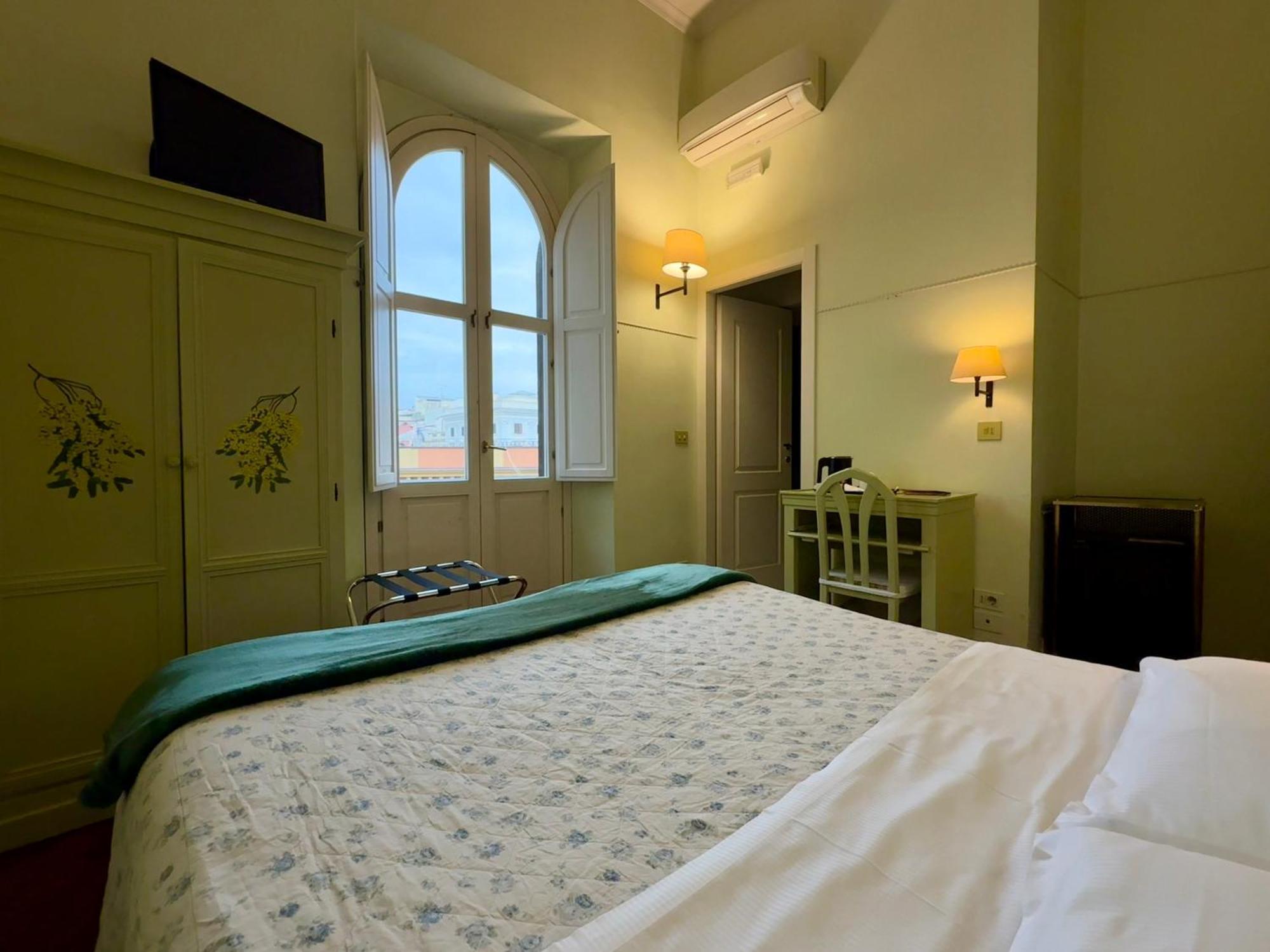Lilium Boutique Hotel โรม ภายนอก รูปภาพ
